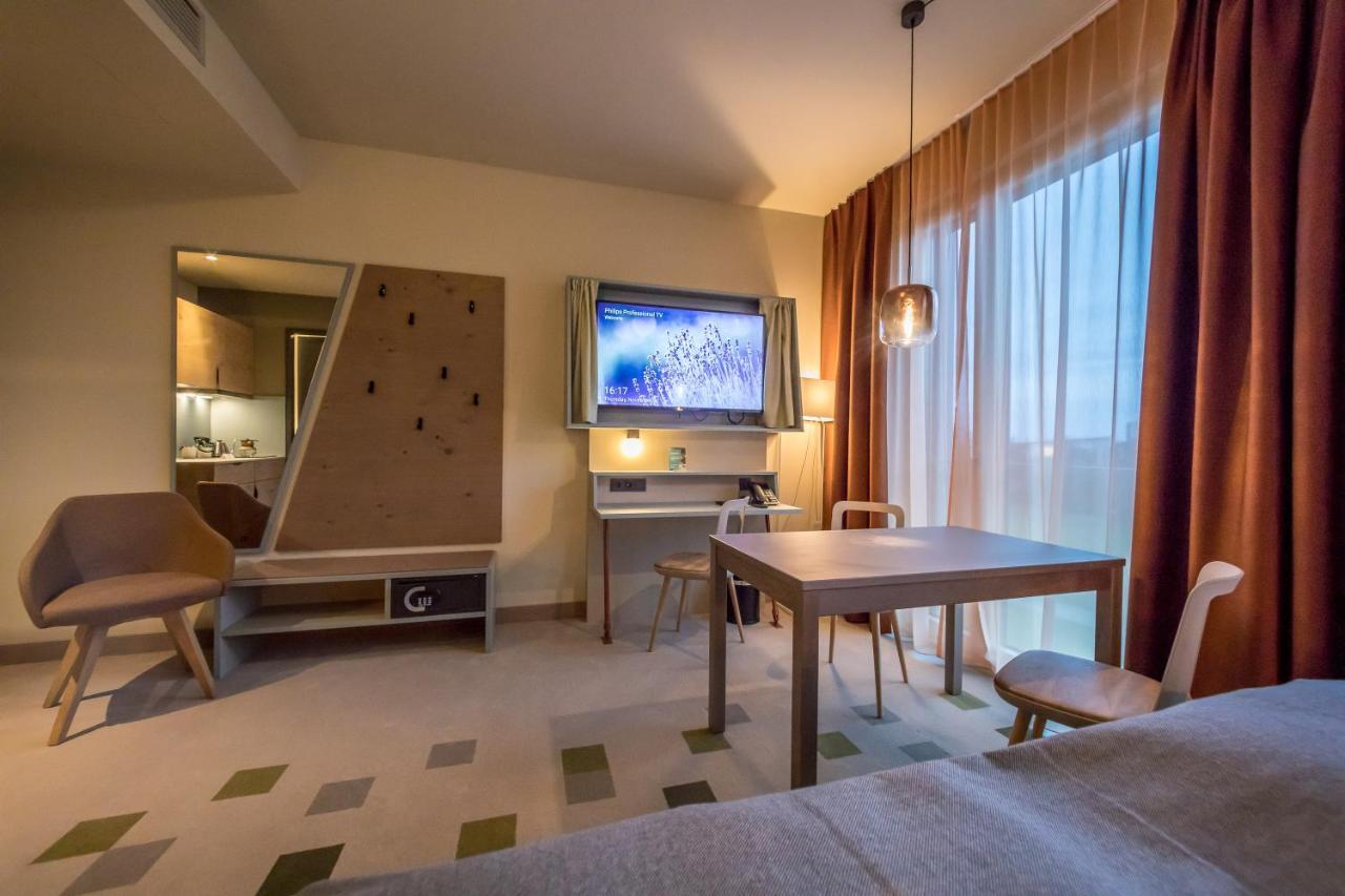 Einsmehr Hotel